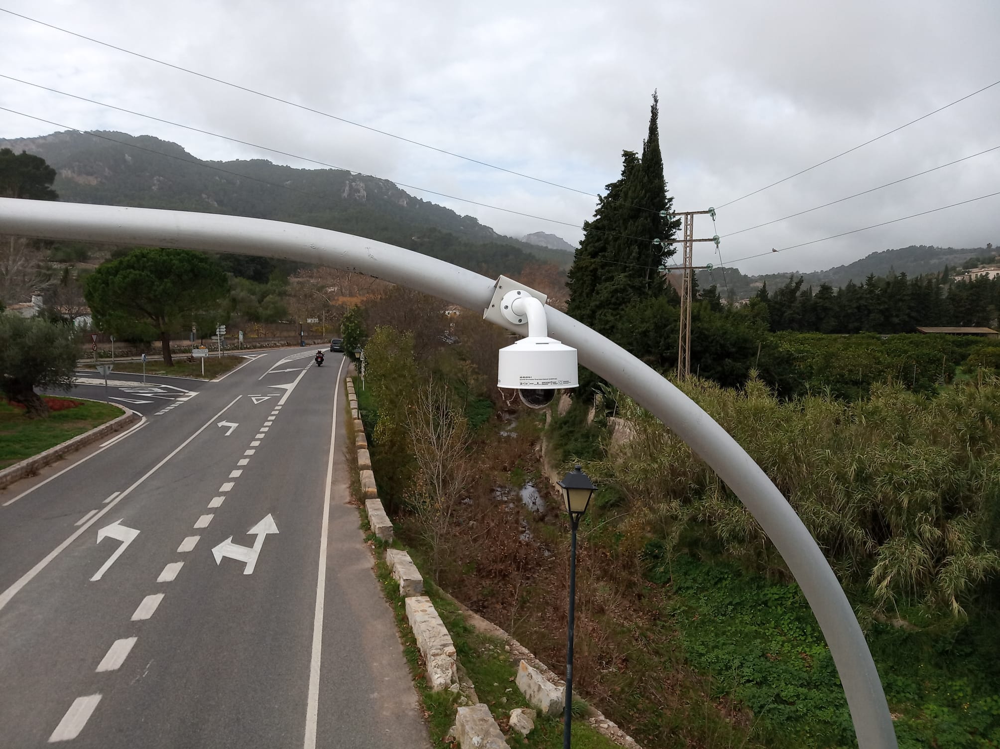 Cámara en una carretera de Mallorca.