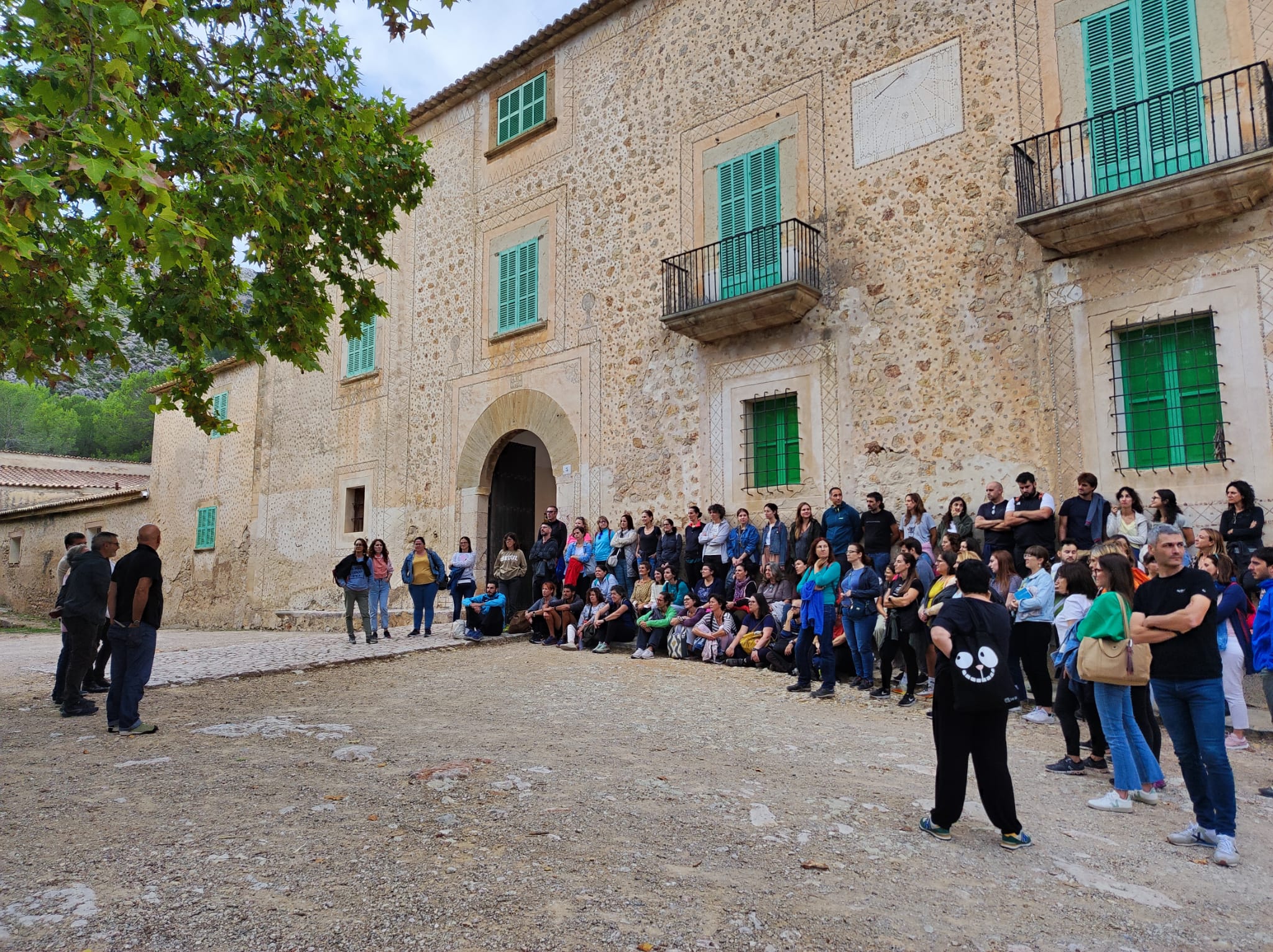 Docentes participantes en las casas de Galatzó (Calvià) 