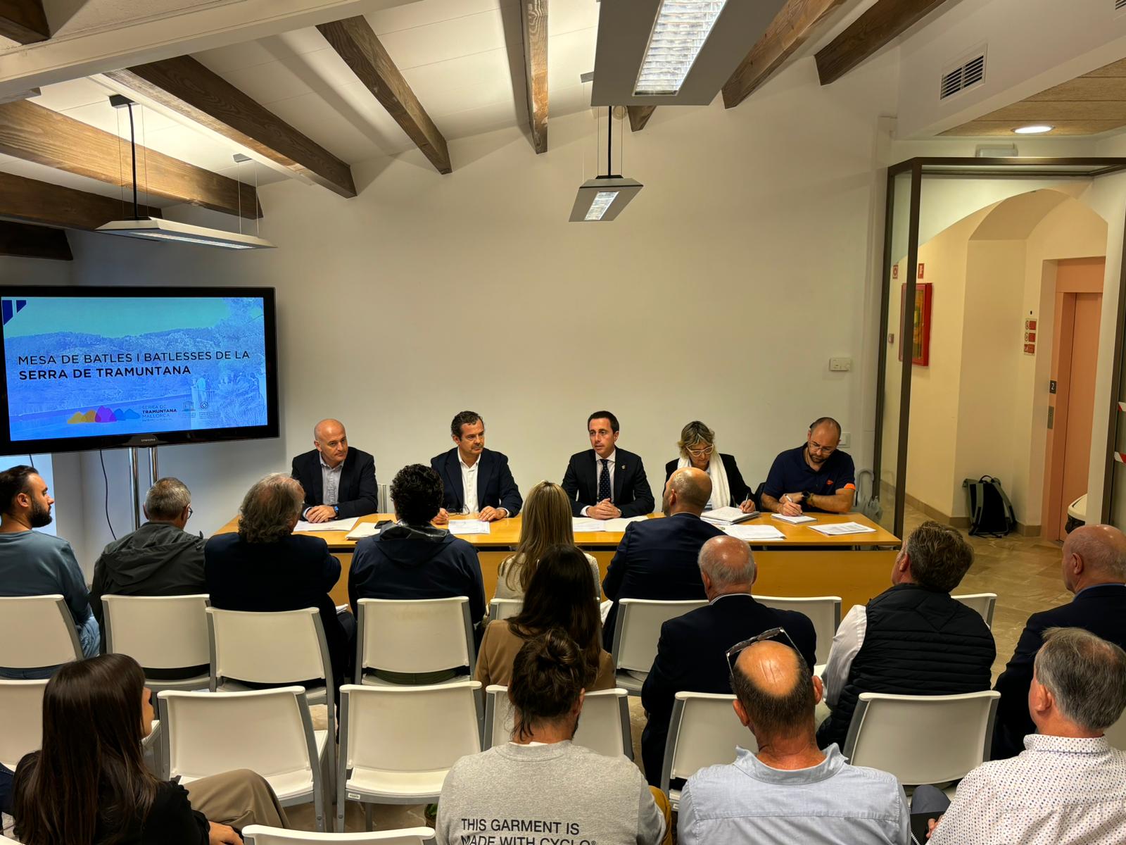 La Mesa de Batles i Batlesses de la Serra s'ha celebrat a Raixa