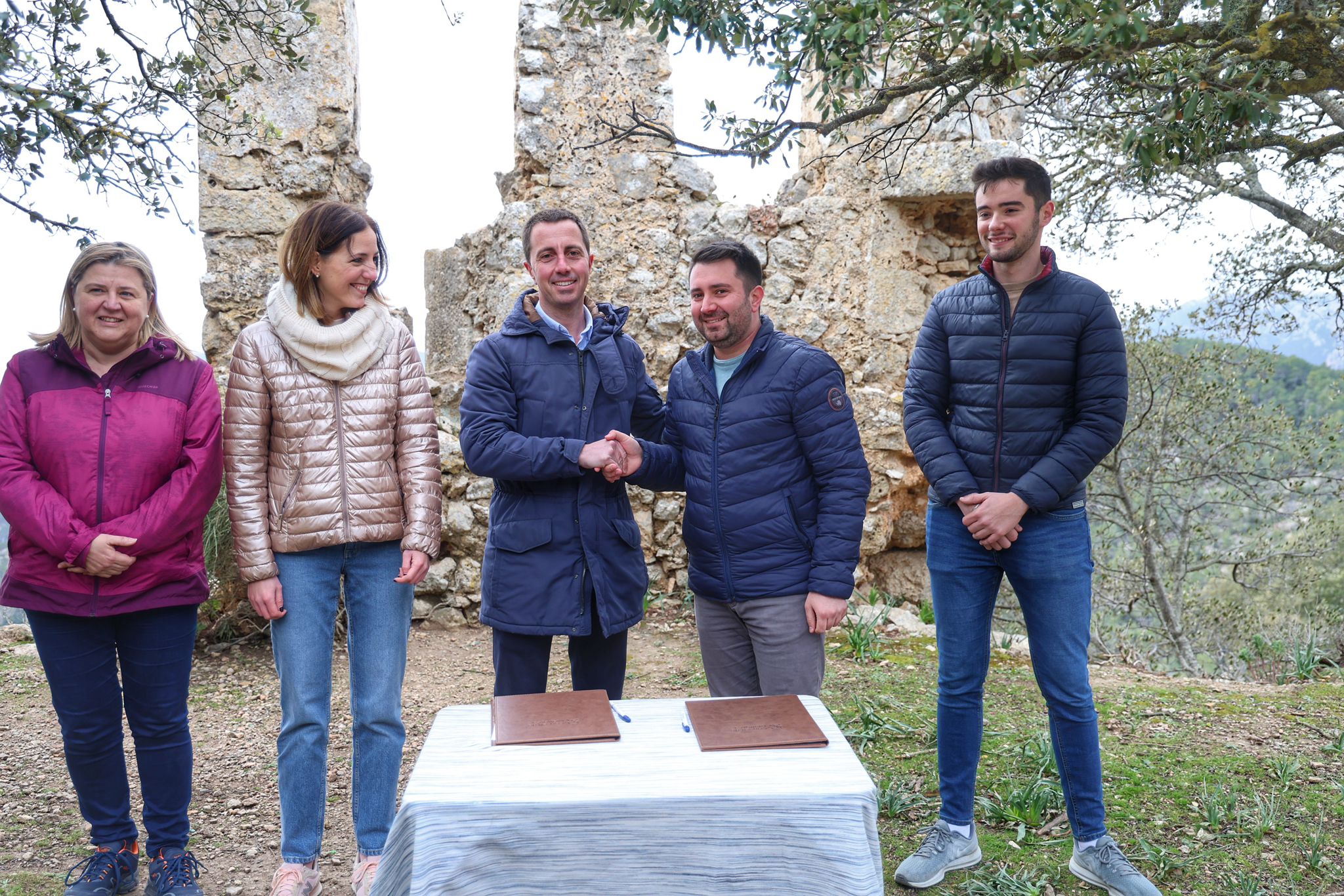 Moment de la signatura del conveni