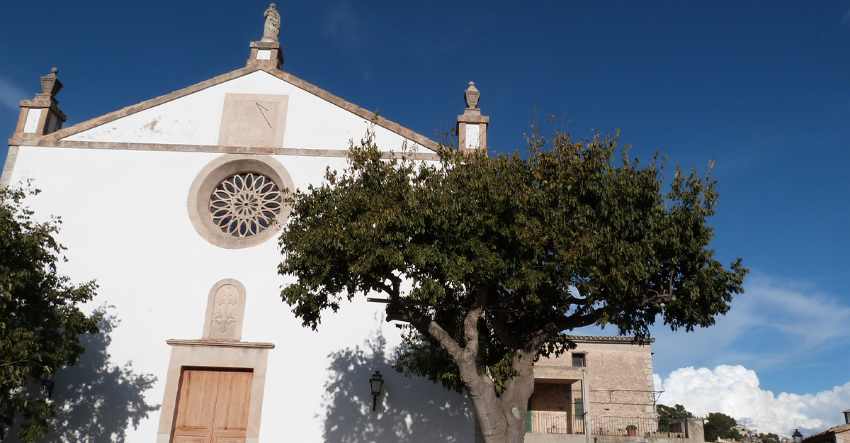 Iglesia parroquial de Galilea